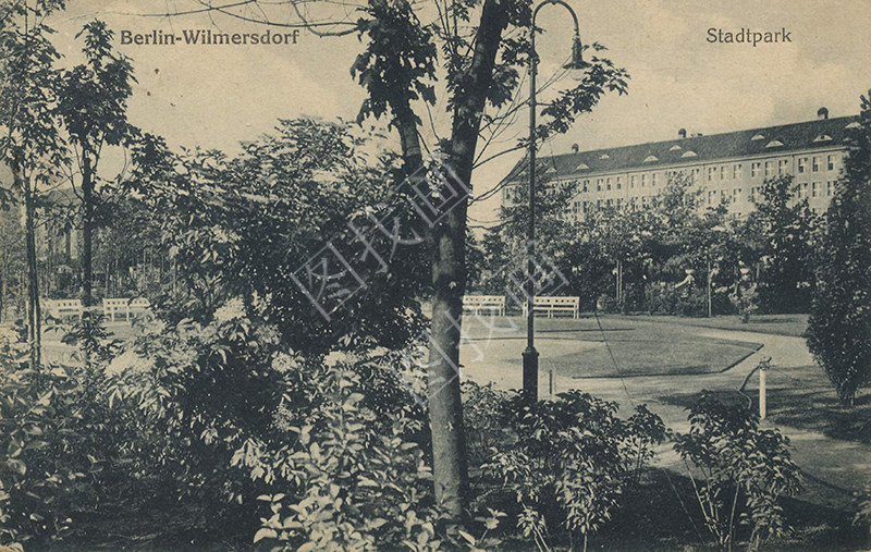23HTK (669) 30x19cm